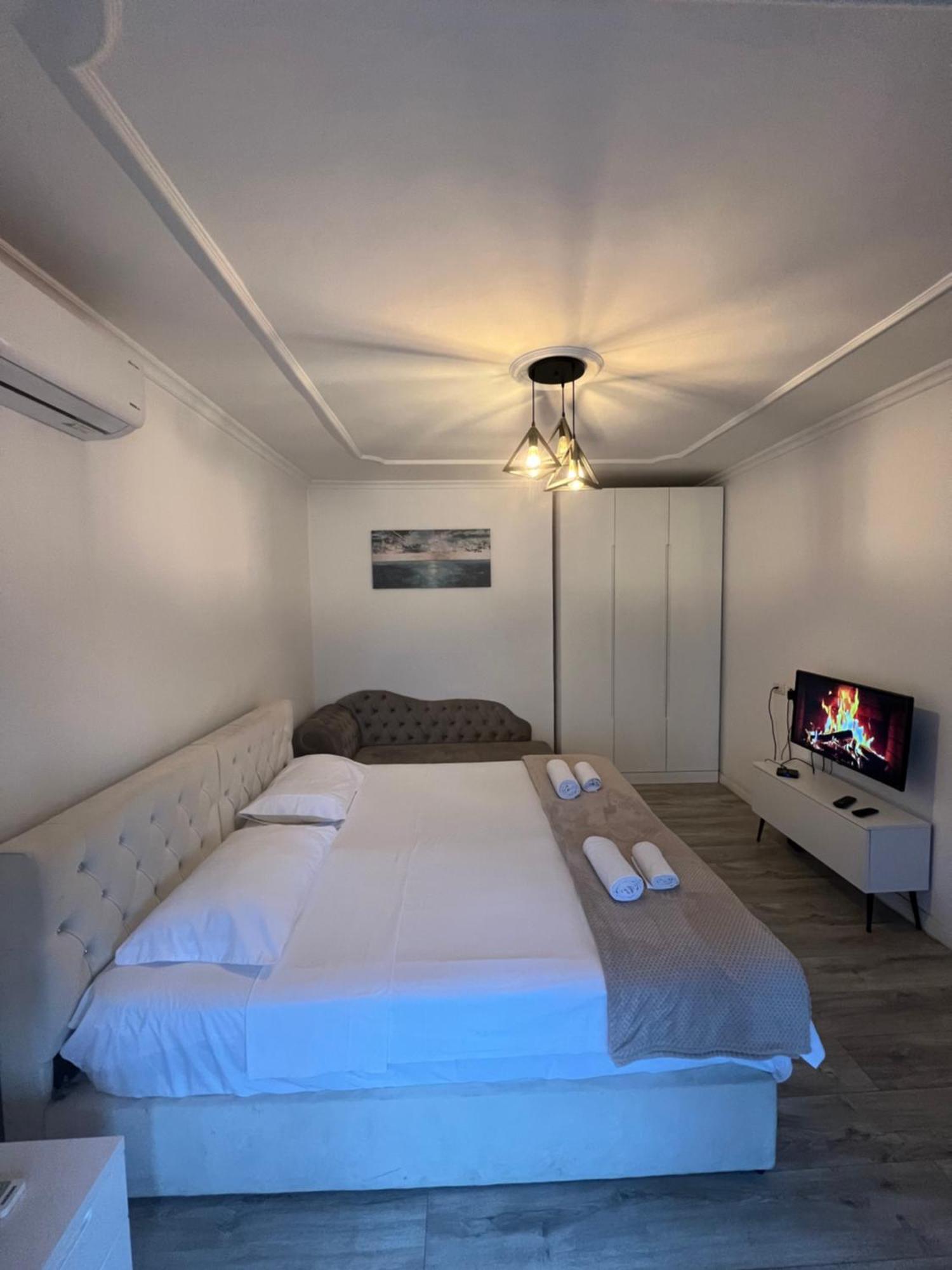 Skanderbeg View Apartments Tirana Esterno foto