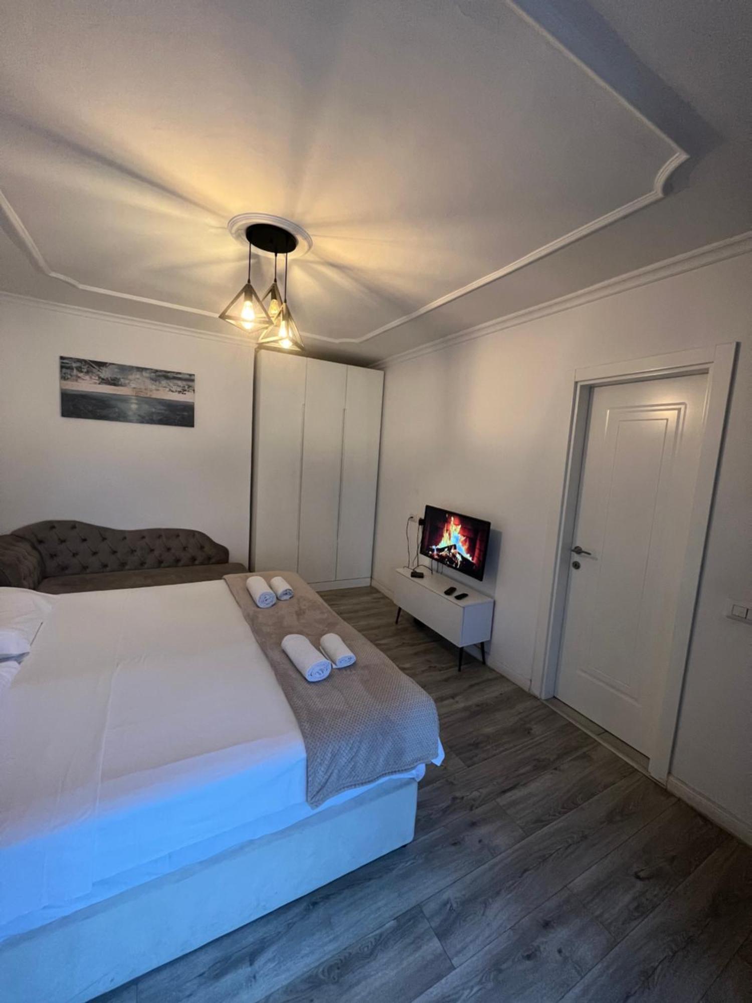 Skanderbeg View Apartments Tirana Esterno foto