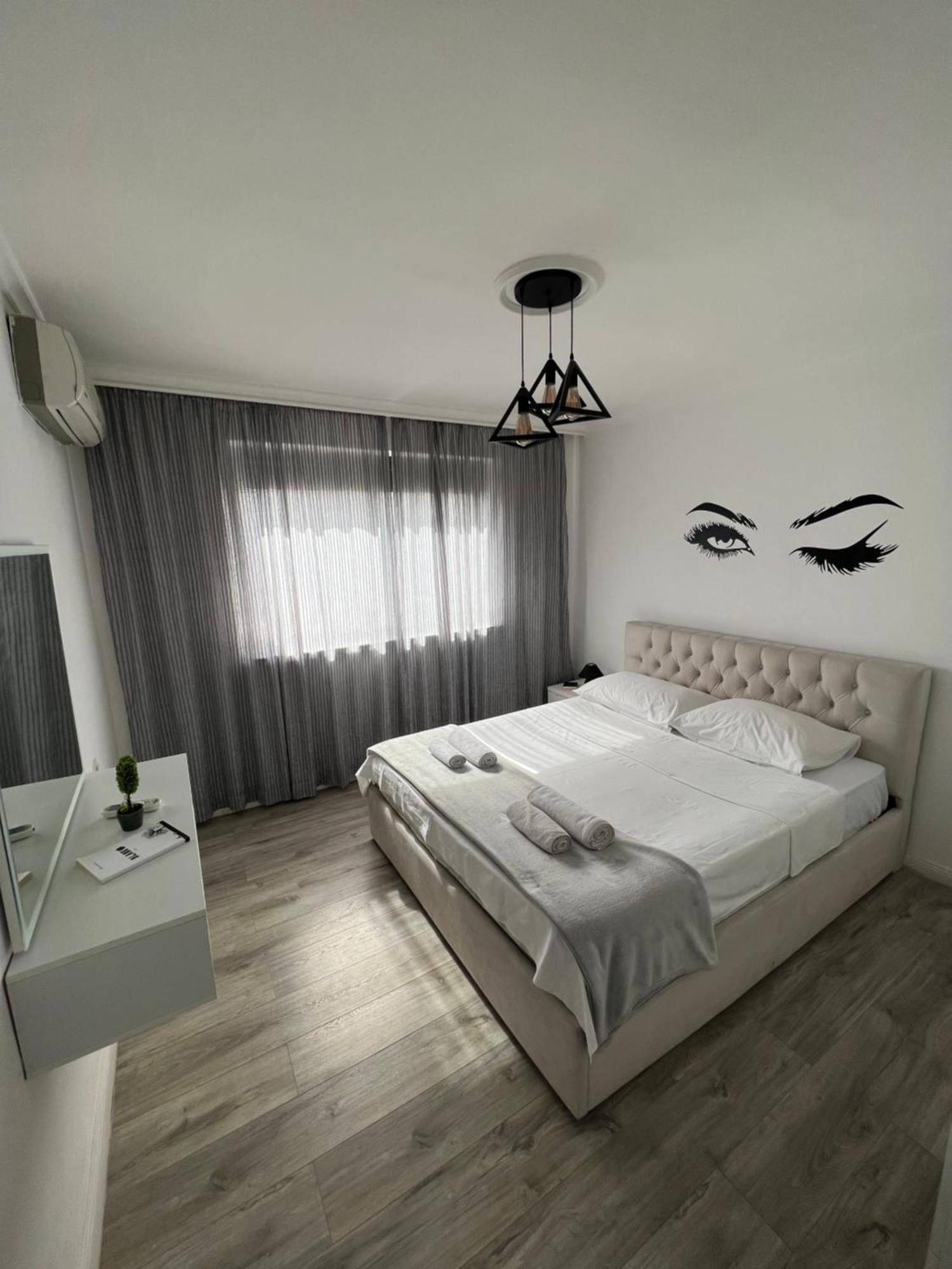 Skanderbeg View Apartments Tirana Esterno foto